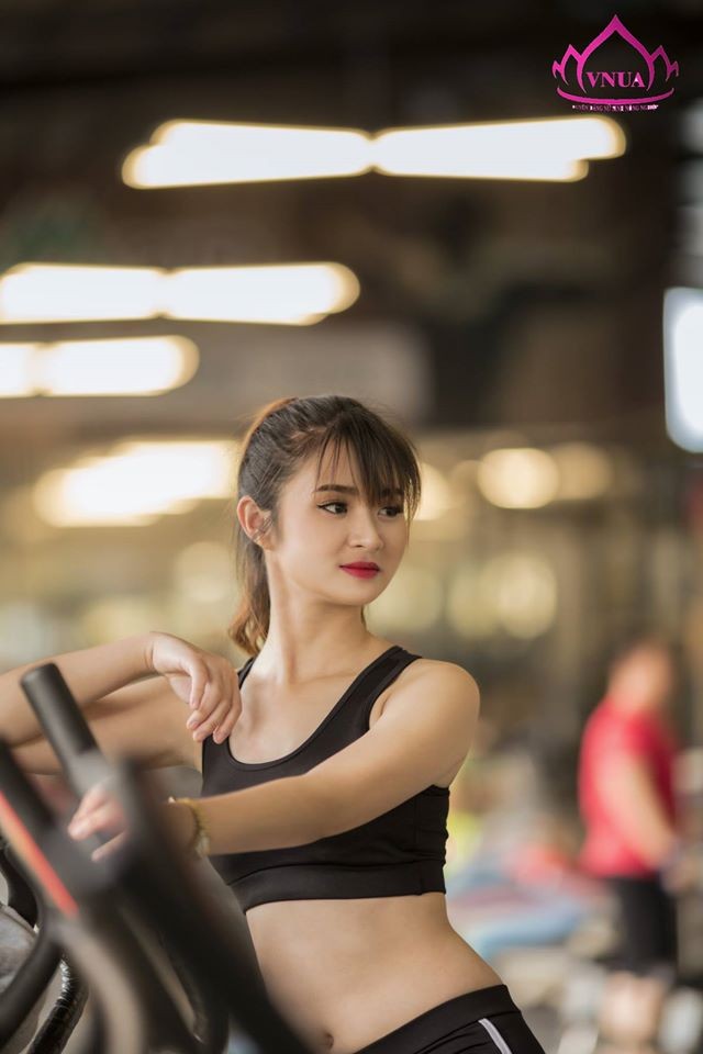 Chan dung Hoa khoi “vuot mat” nu PG dang hot tren mang-Hinh-3